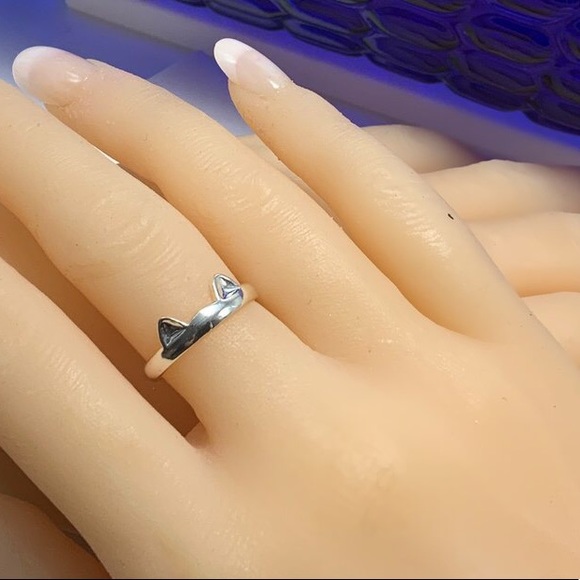 STERLING SILVER KITTY RING - Picture 3 of 6